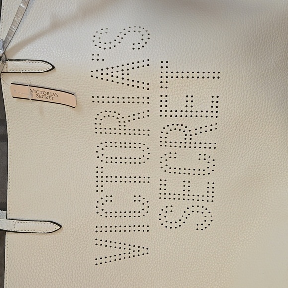 Victoria'e Secret Vegan Leather Tote, NWT - Picture 2 of 8